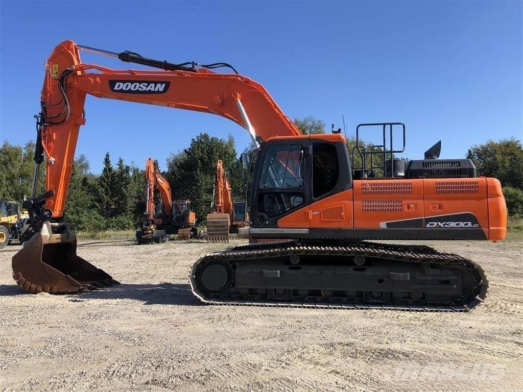 Doosan dx300 Bageri guseničari