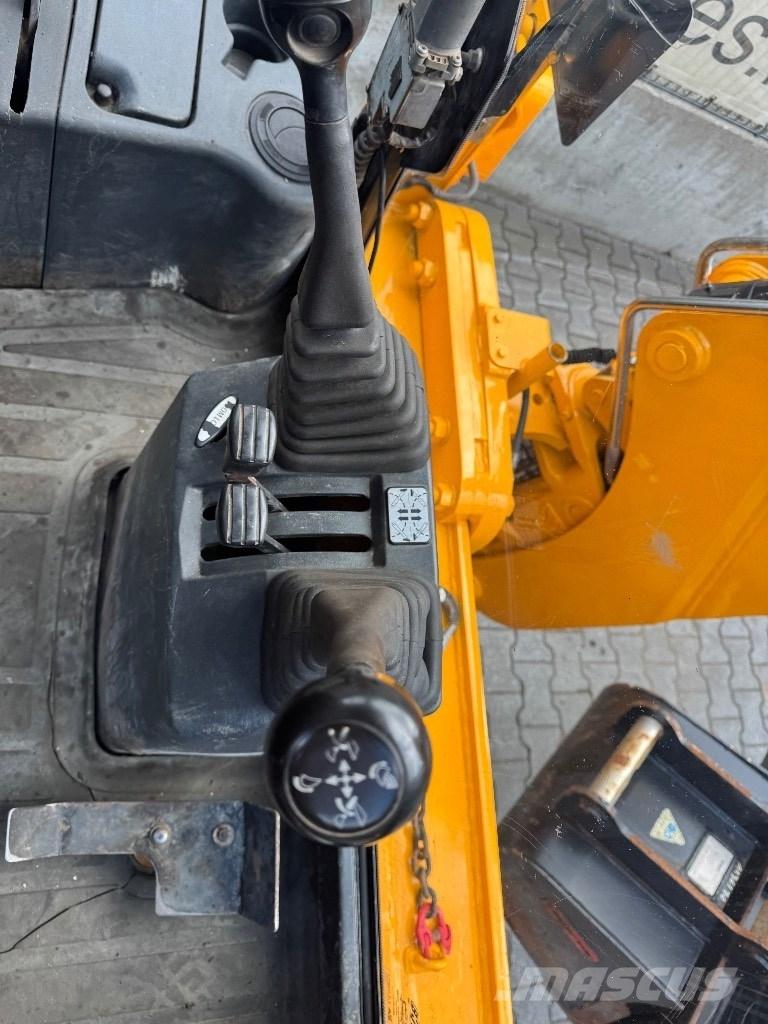 JCB 2 CX Rovokopači