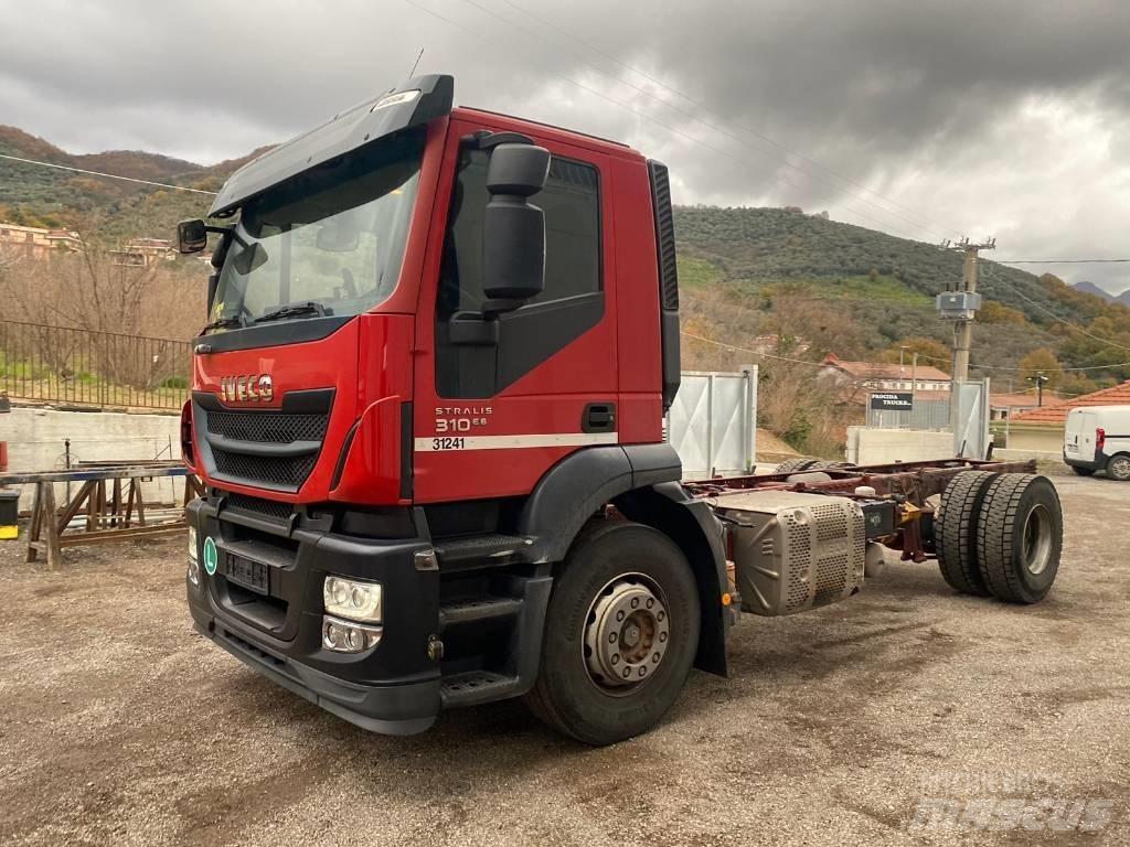 Iveco STRALIS 190S31 Autotransporteri