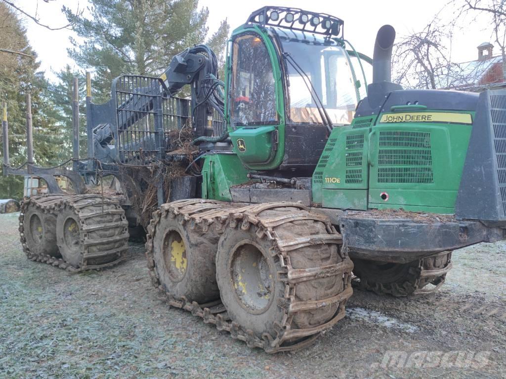John Deere 1110 E Forvarderi