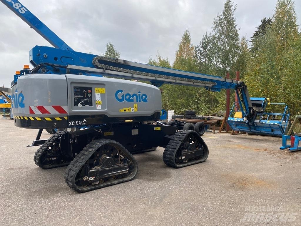 Genie S 65 xc TRAX Zglobne podizne platforme