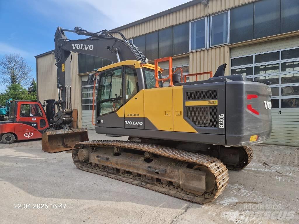 Volvo EC220EL Bageri guseničari