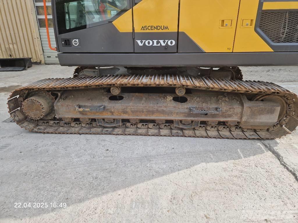 Volvo EC220EL Bageri guseničari