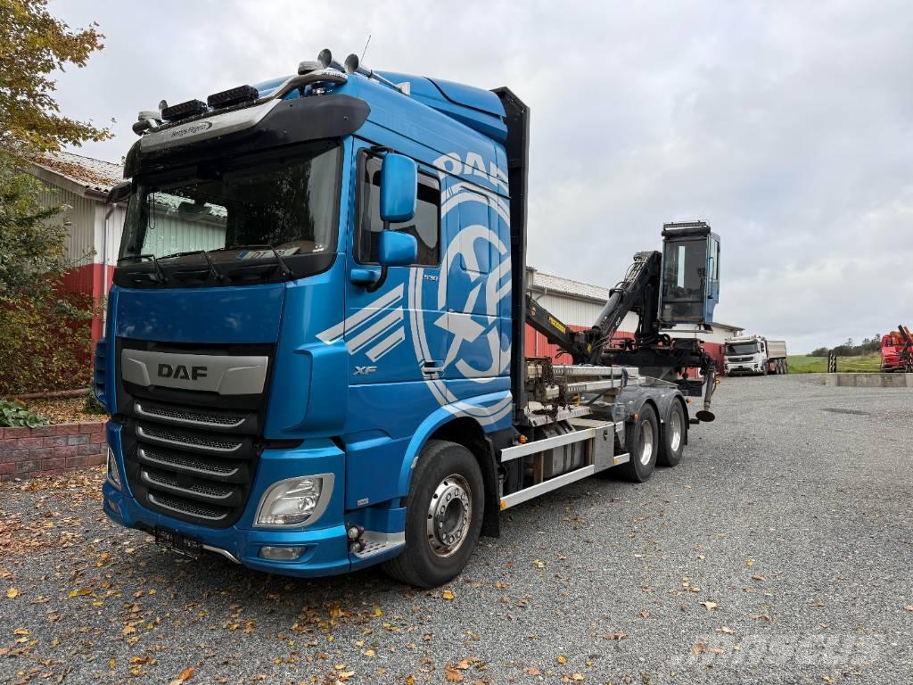 DAF XF 530 6x4 Kamioni za prevoz šumarskih mašina
