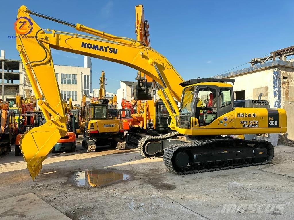 Komatsu PC 300 Bageri guseničari