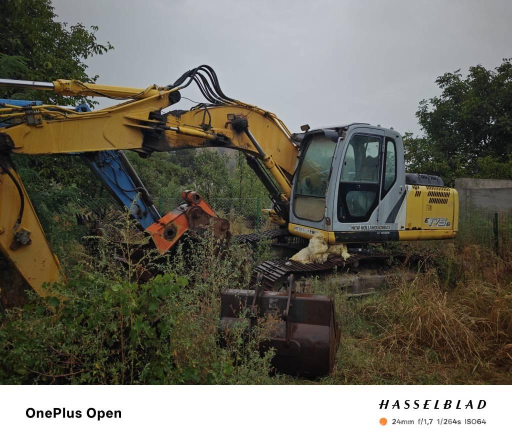 New Holland E 175 B Boom i dipper strele