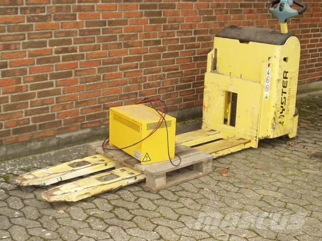 Hyster P 2.5 Nisko podizni električni viljuškar