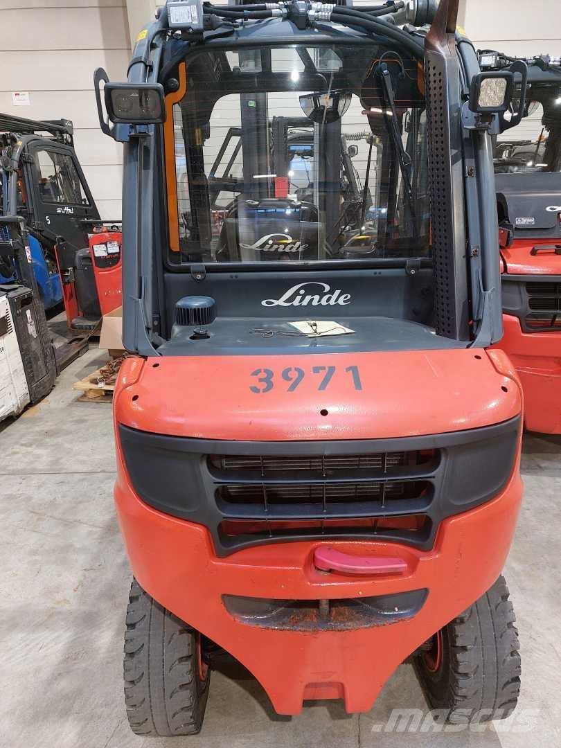 Linde H30D Dizelski viljuškari