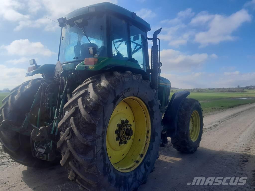 John Deere 7800 Traktori