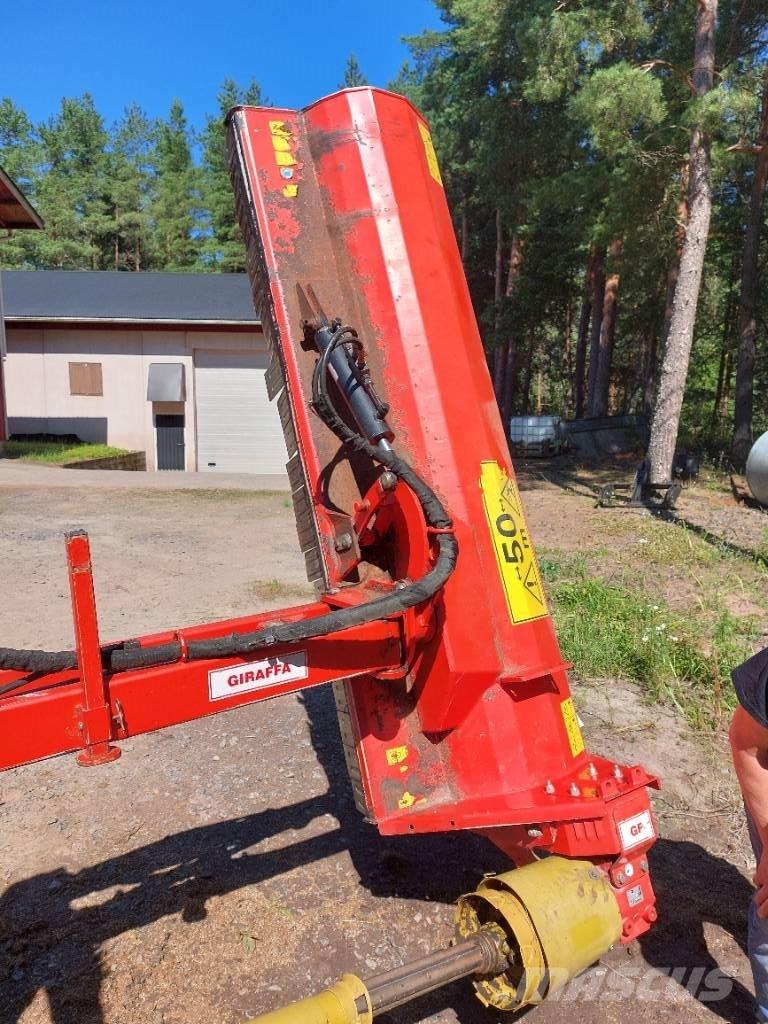 Maschio Giraffa 210 Kosilice za livade