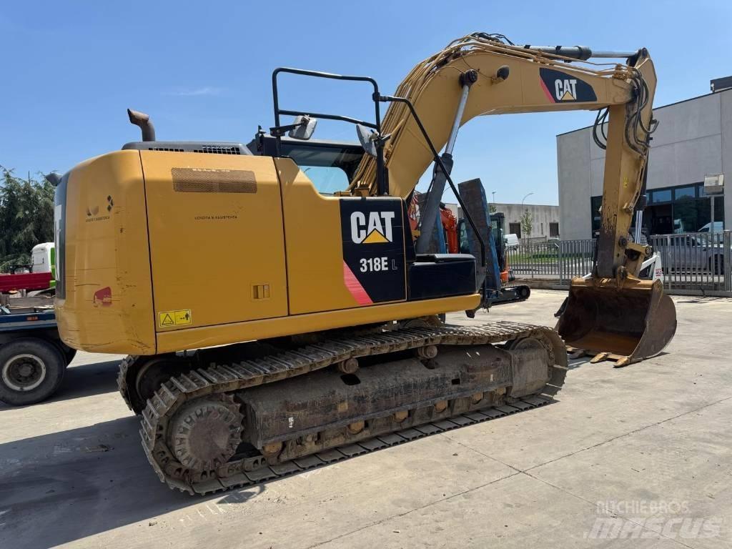 CAT 318E Bageri guseničari