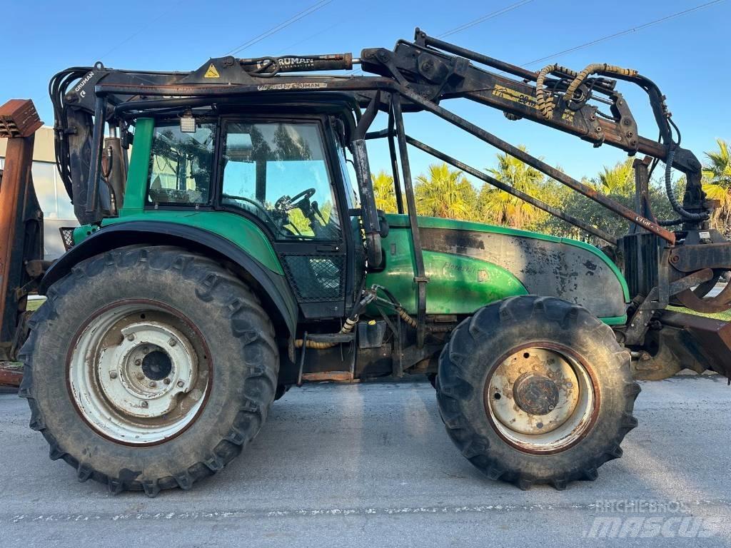 Valtra T130 Šumarski traktori