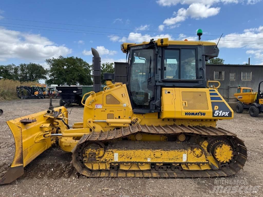 Komatsu D51PX-24 Buldožeri guseničari