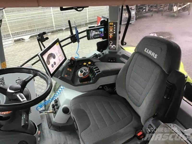CLAAS AXION 930 Traktori