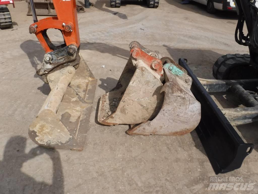 Hitachi ZX48U-6 Mini bageri < 7t