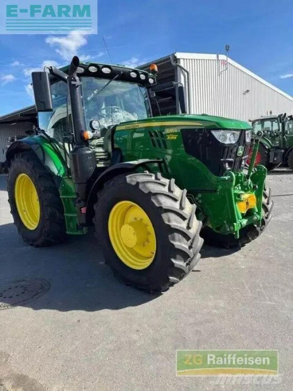 John Deere 6155 r Traktori