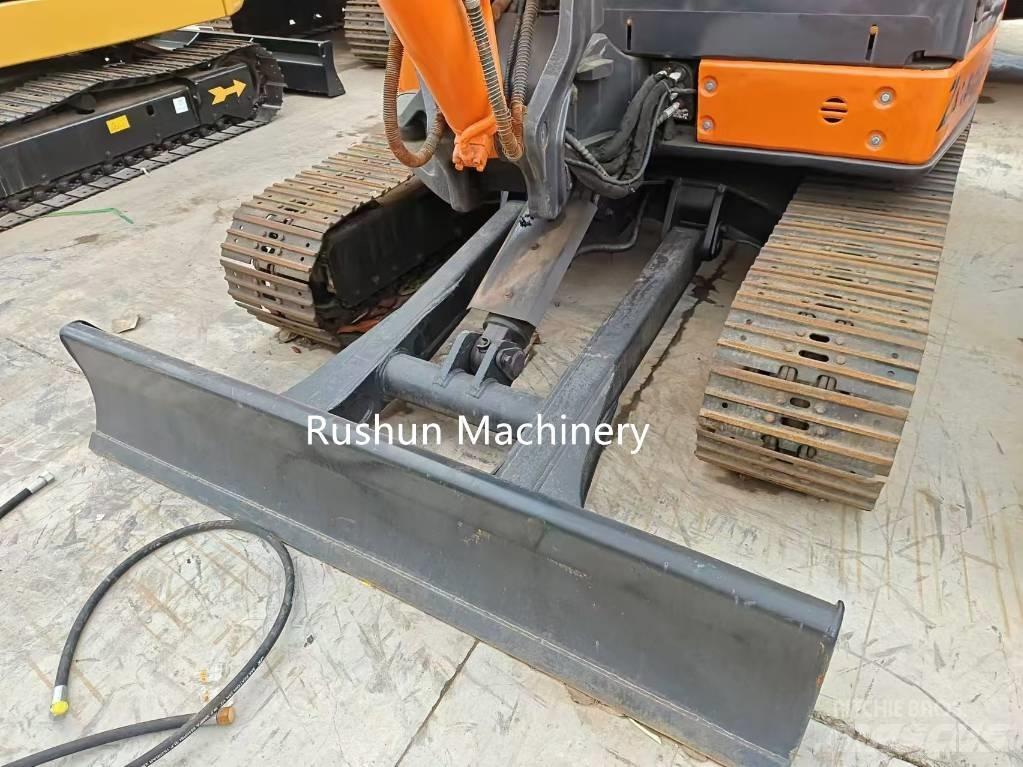 Hitachi ZX65 Bageri guseničari