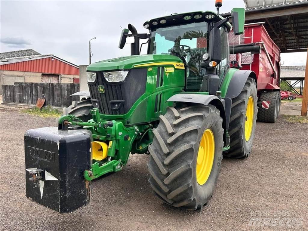 John Deere 6R 250 Traktori
