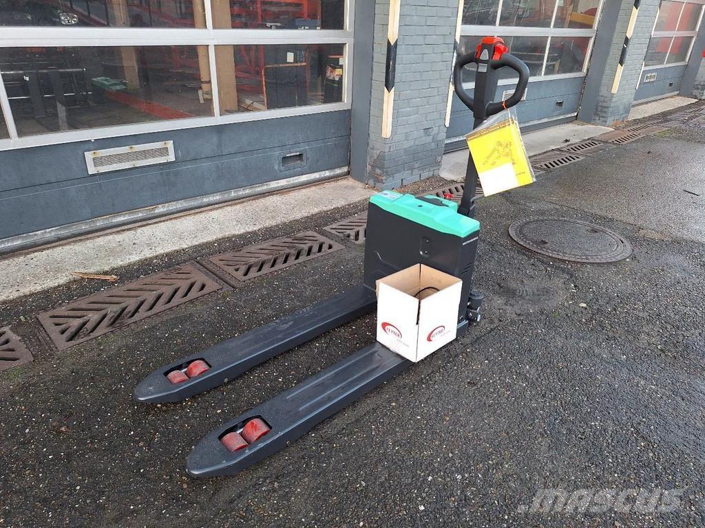 Mitsubishi PWL15 Nisko podizni električni viljuškar