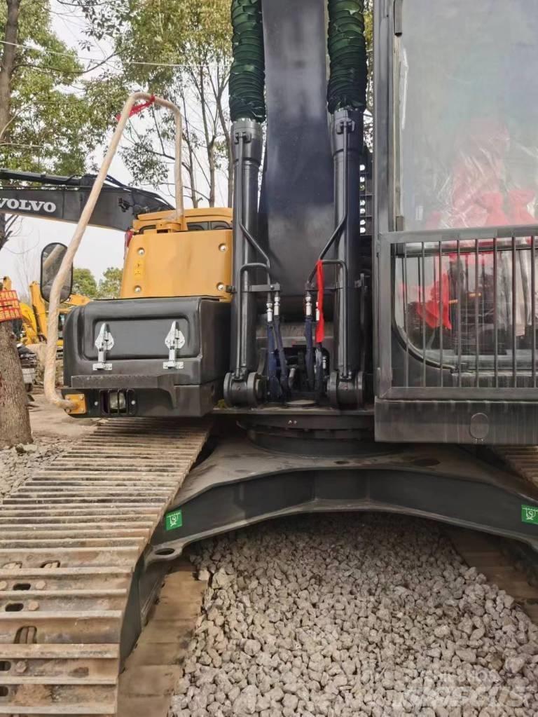 Volvo EC 140 Bageri guseničari