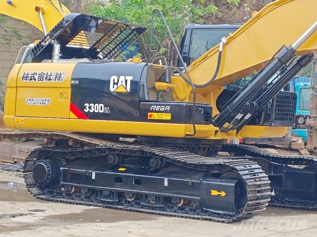 CAT 330D2L Bageri guseničari