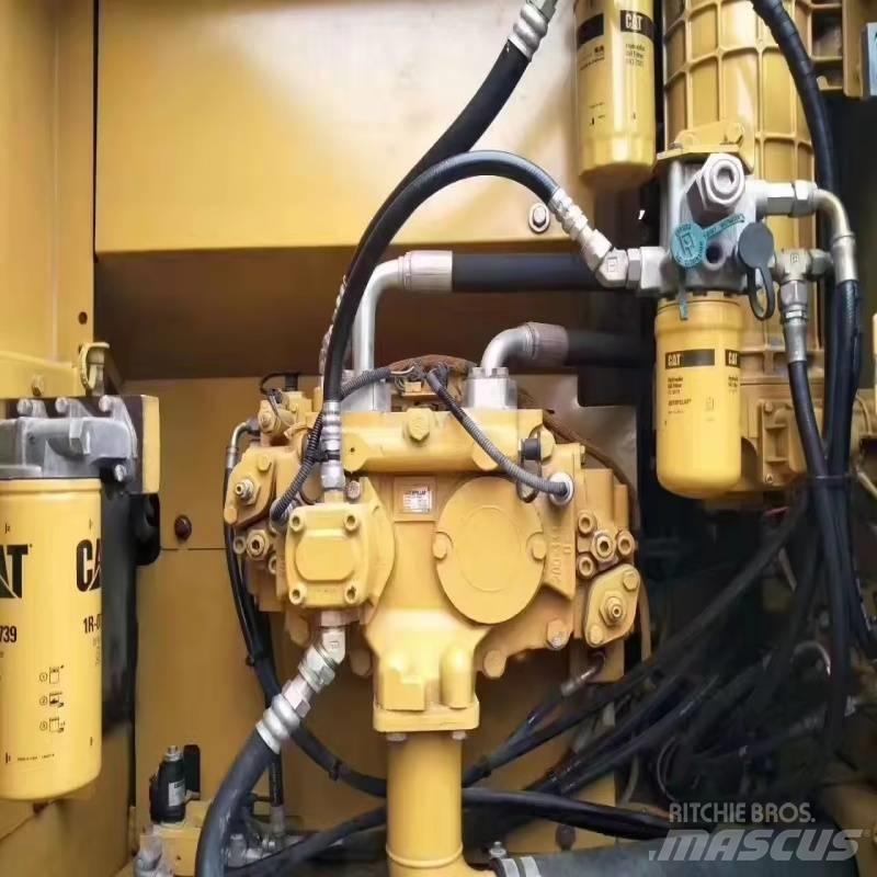 CAT 325 D Bageri guseničari