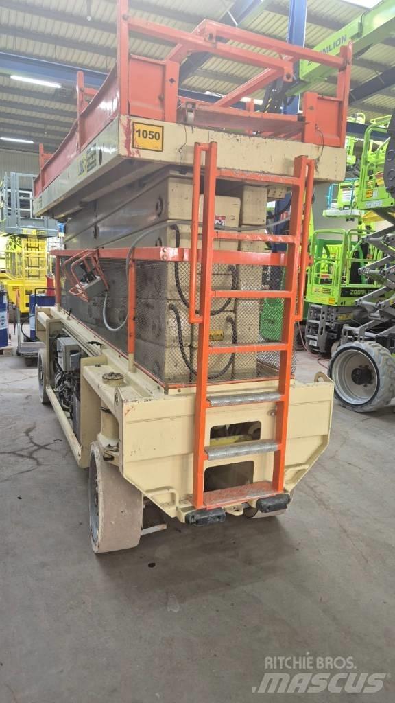 JLG 180-12 Makazaste platforme