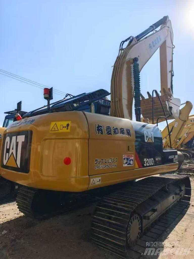 CAT 320 D Bageri guseničari