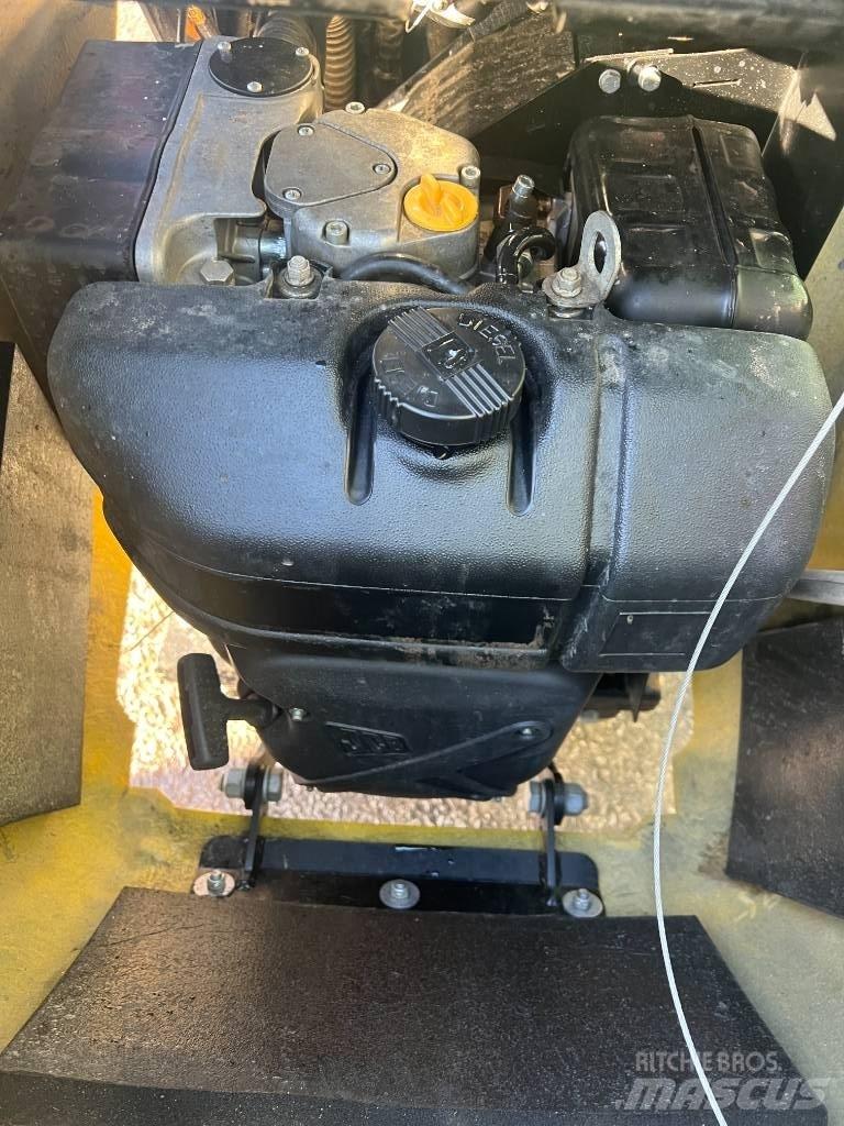 JCB HT D5 Damperi na gusenice