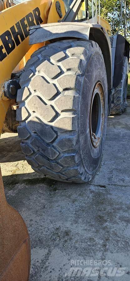 Liebherr L580 - Utovarivači na točkove
