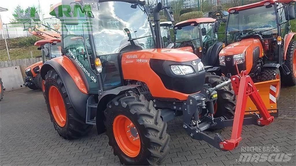 Kubota m4073 cab Traktori
