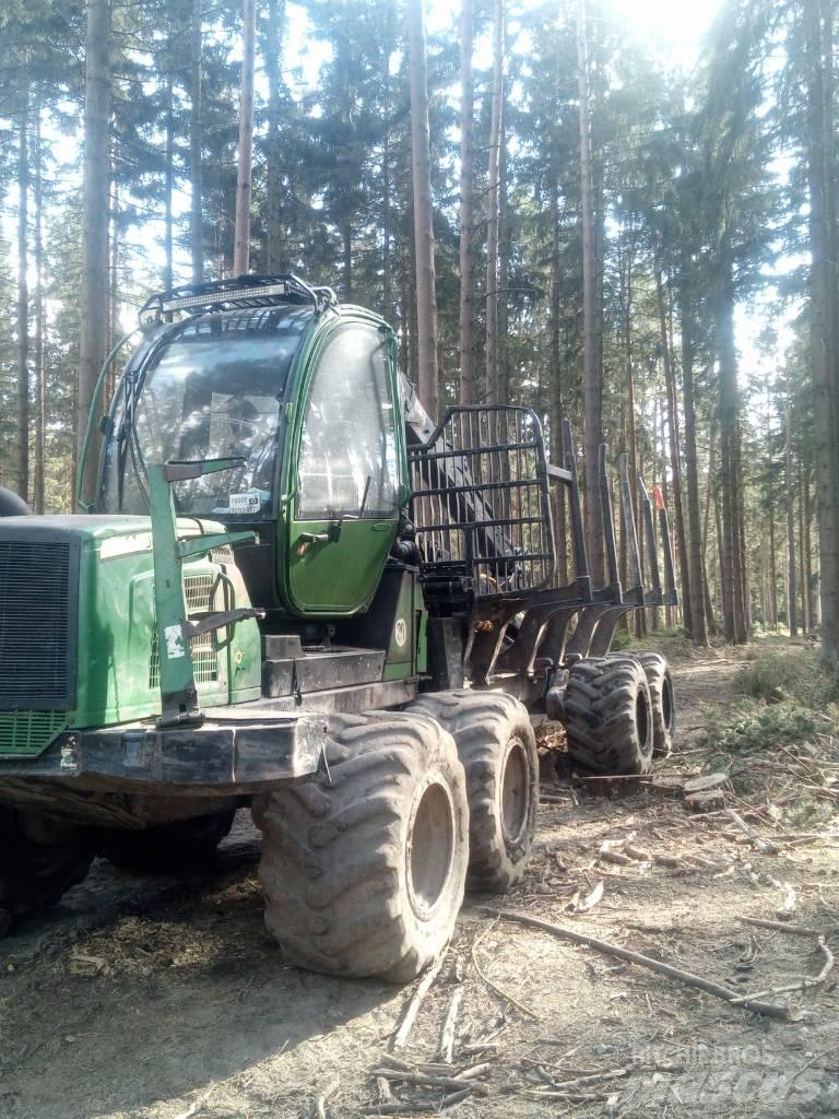 John Deere 1010 E Forvarderi