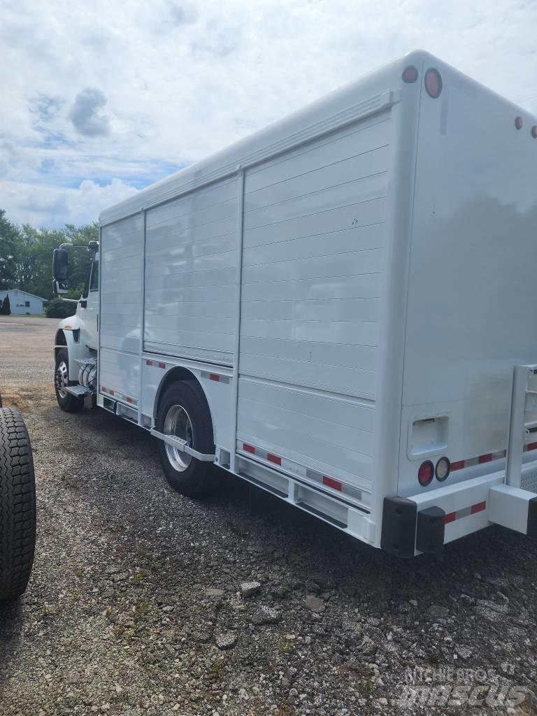 Freightliner M2 Kamioni za prevoz pića