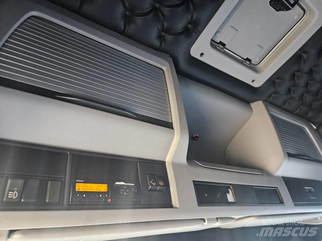 Volvo FM11 Sanduk kamioni