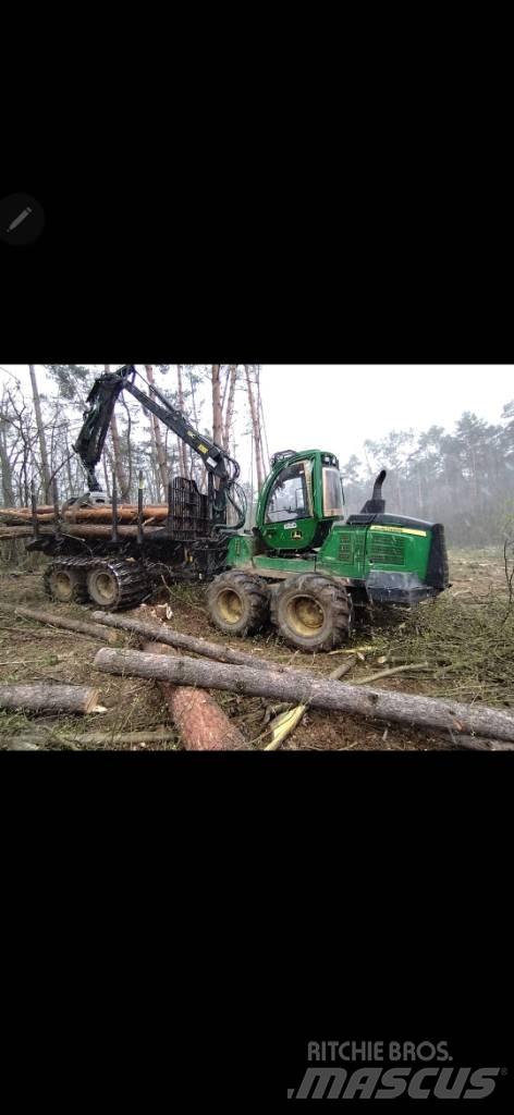 John Deere 1110 Forvarderi
