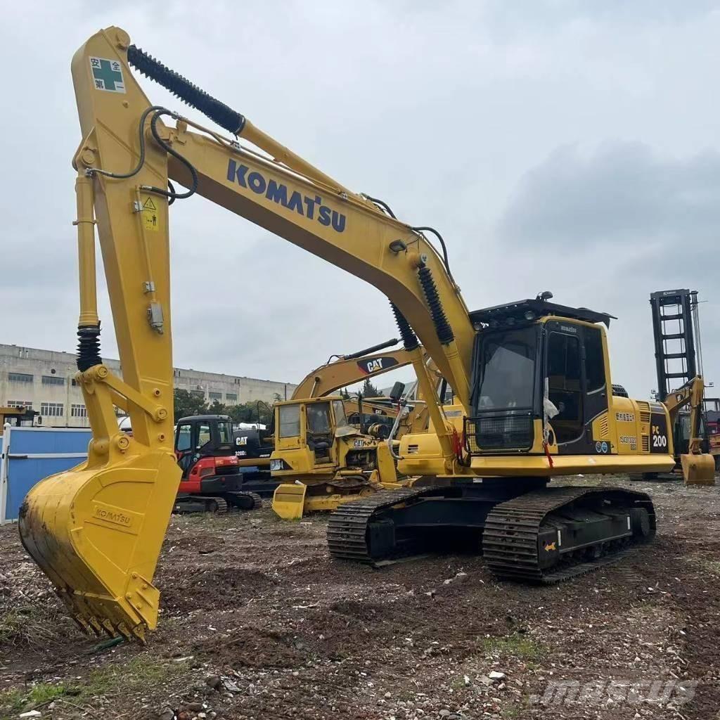 Komatsu pc200-8 Bageri guseničari