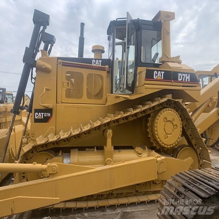 CAT D 7 H Buldožeri guseničari