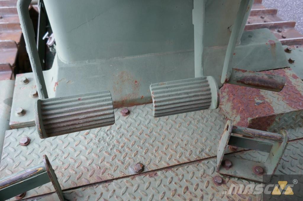 CAT D7G Ex-army Buldožeri guseničari