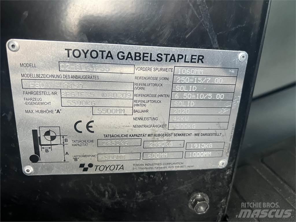 Toyota 8FGJF35 Plinski viljuškari