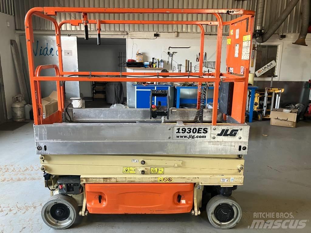JLG 1930 ES Makazaste platforme