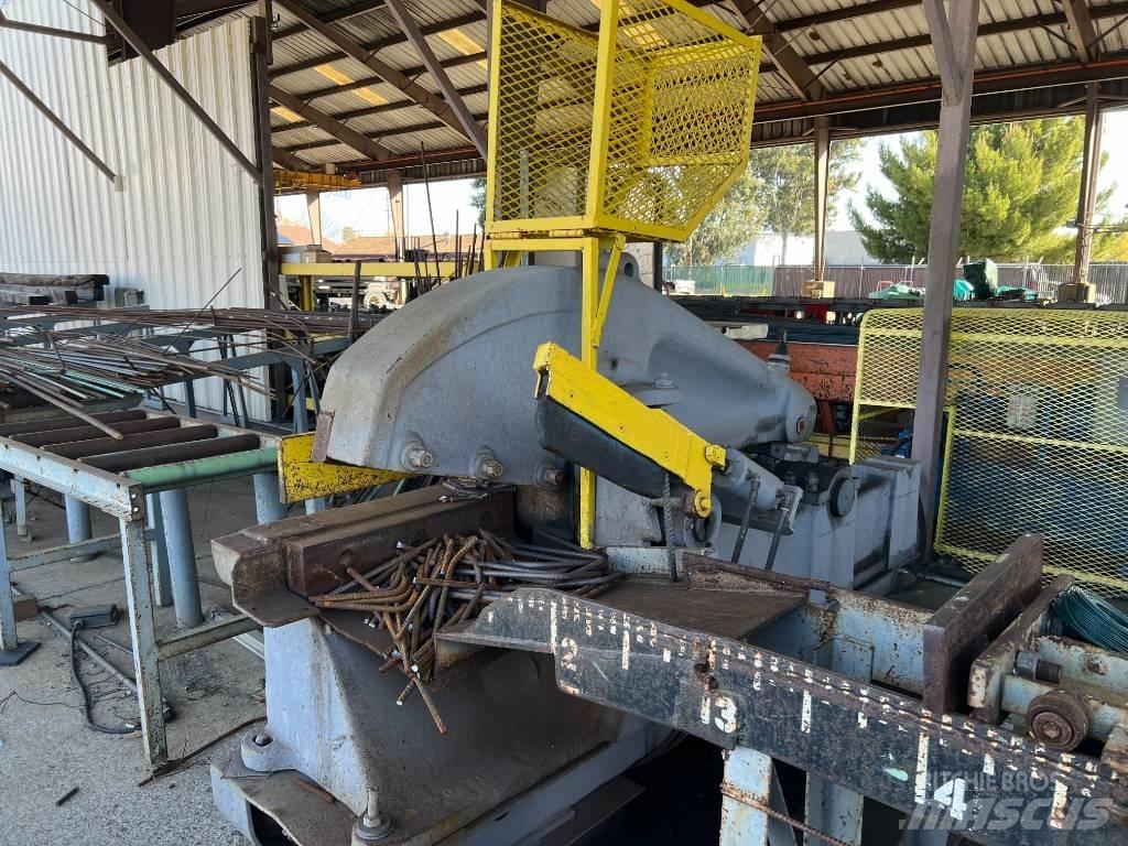 MILWAUKEE Shear   No. 2 Bageri za prenos primarnih/sekundarnih sirovina