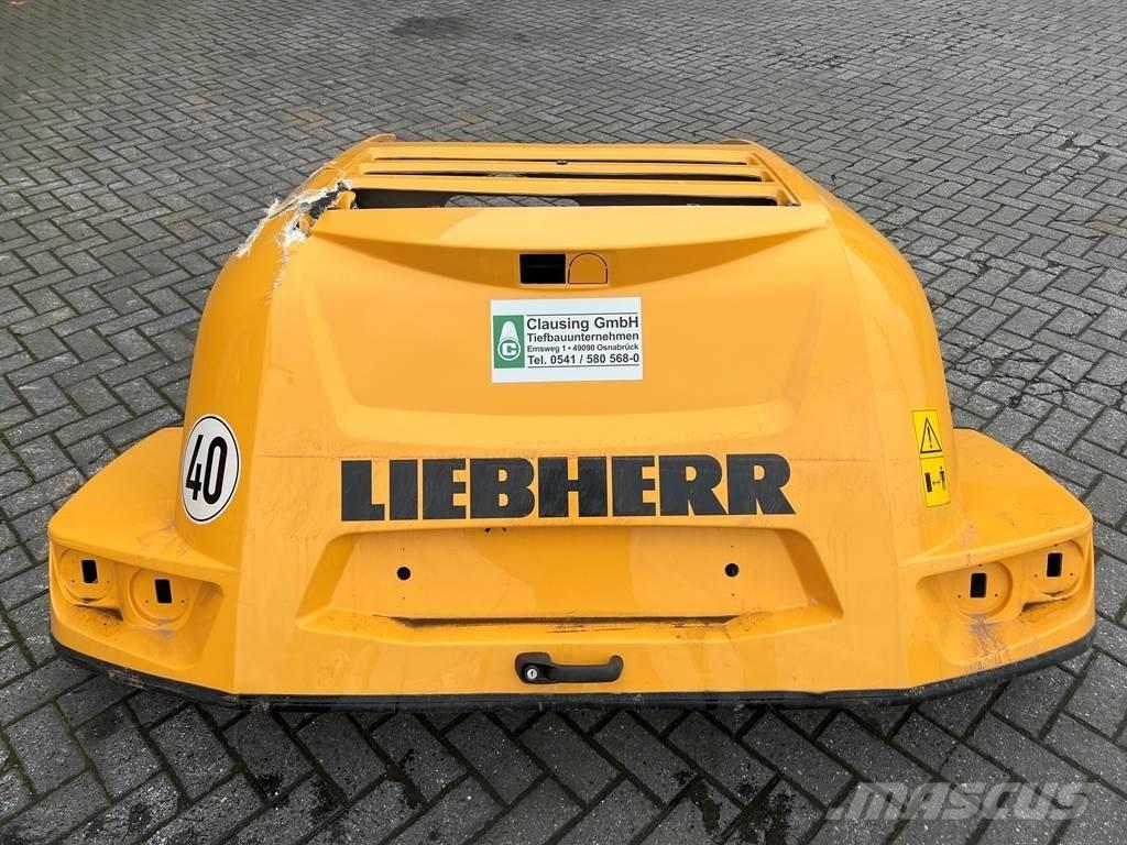Liebherr L 538 Šasija i vešenje