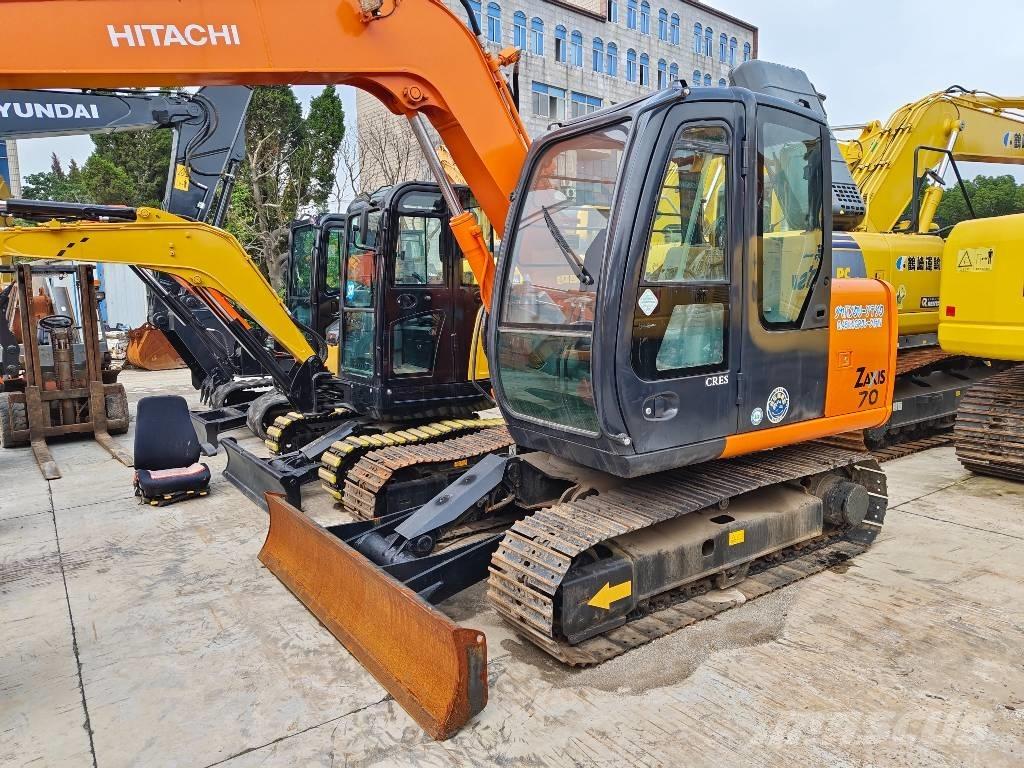 Hitachi ZX 70 Midi bageri 7t – 12t