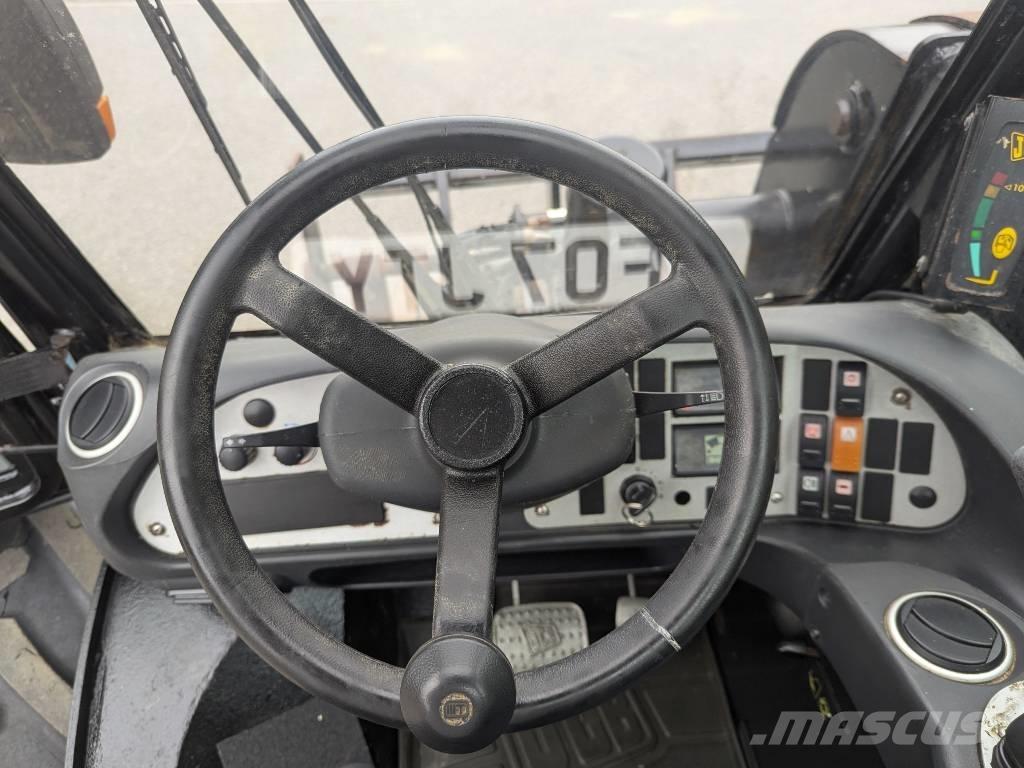 JCB 524-50 Poljoprivredni teleskopski utovarivači