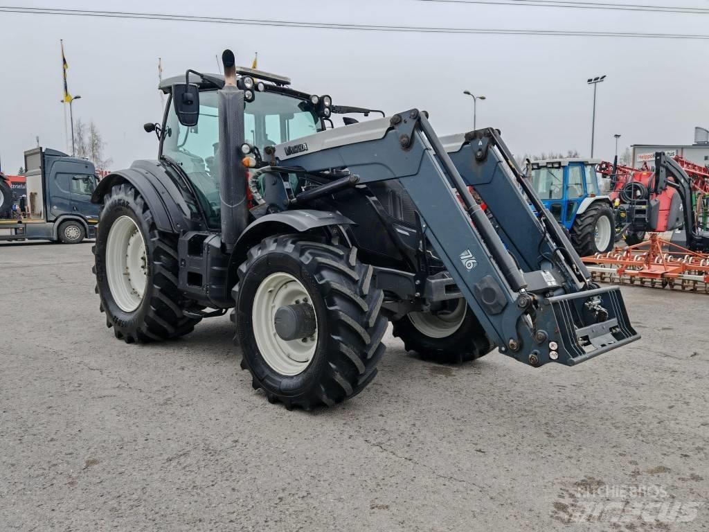 Valtra T 194 V Traktori