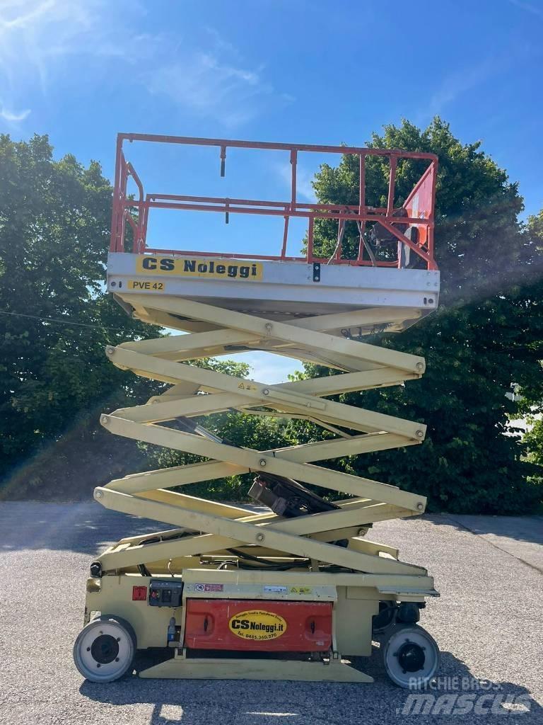 JLG 2646 Makazaste platforme