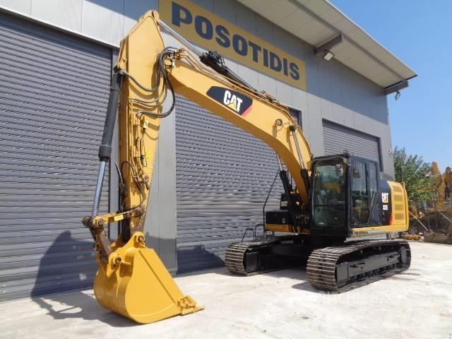 CAT 323 EL Bageri guseničari