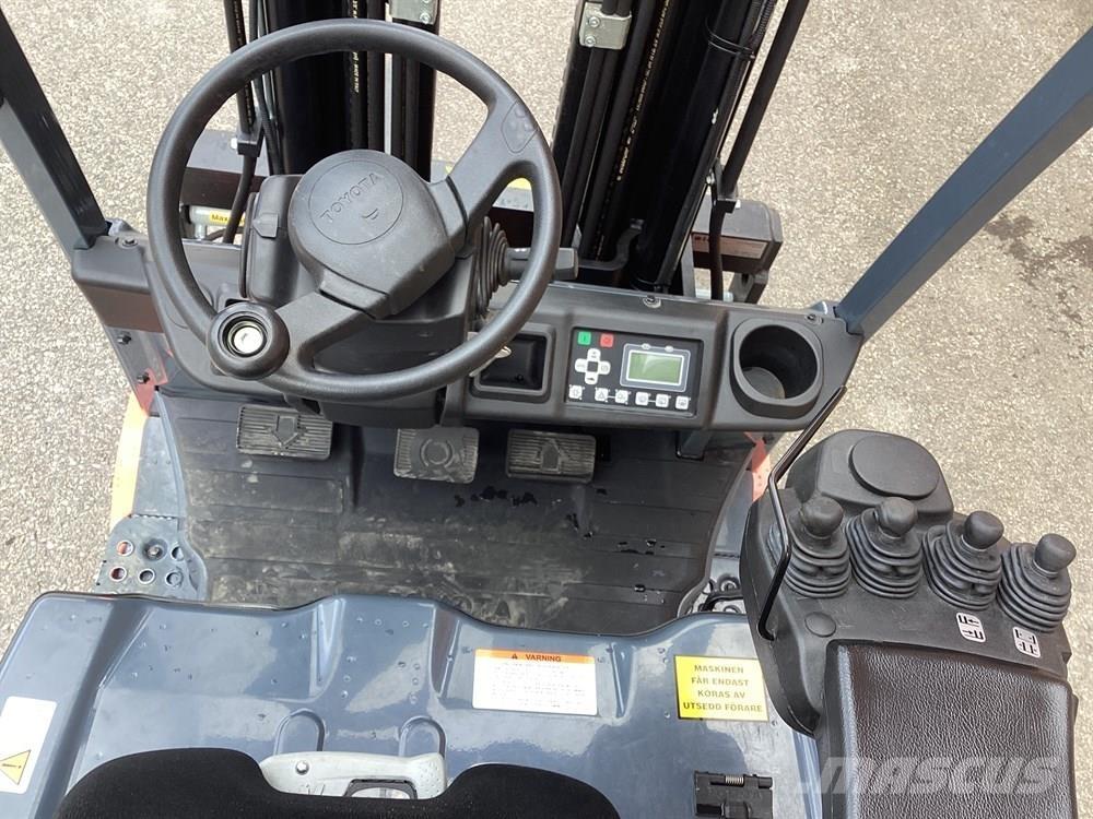 Toyota 8FBEK16T Električni viljuškari