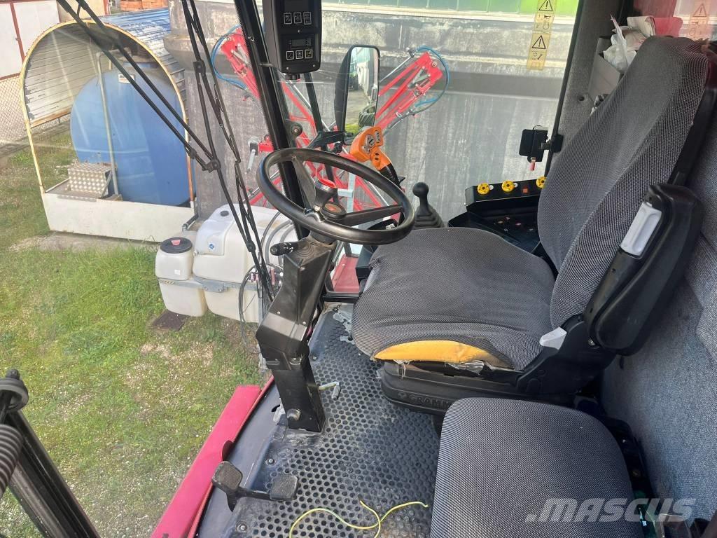 Laverda 25.50 Kombajni