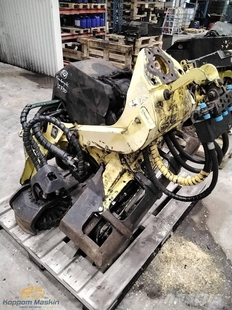 John Deere H754 Harvester heads